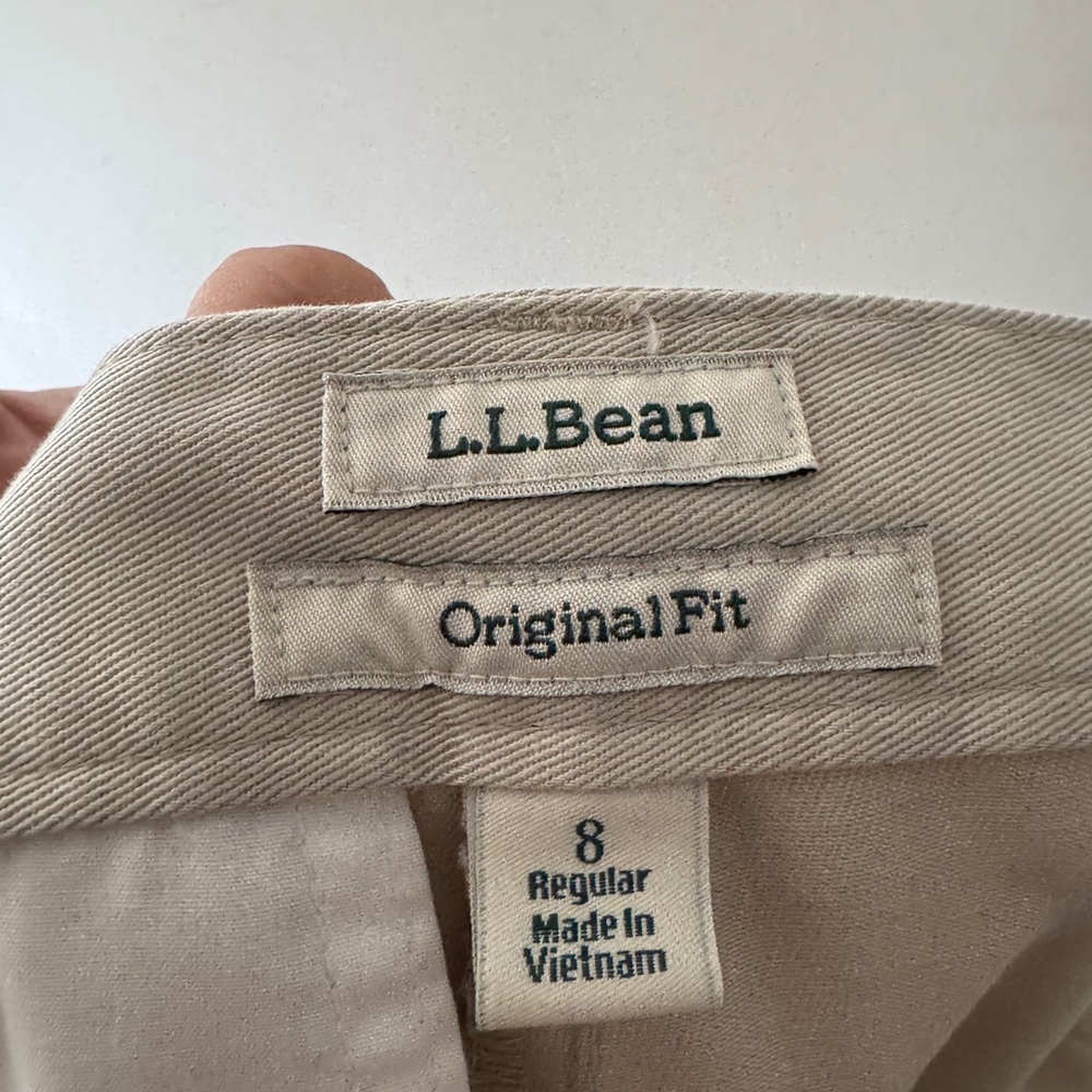 L.L. Bean Wrinkle-Free Bayside Shorts, Ultra High-Rise Hidden Comfort Waist 9" - Picture 10 of 13